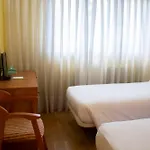 Alda Estacion 호텔 2*
