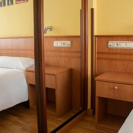 Otel Alda Estacion Oviedo
