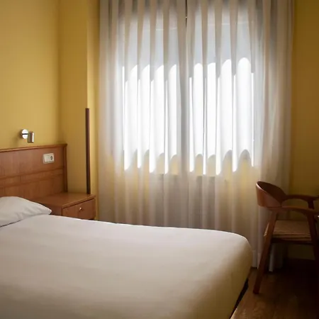 Alda Estacion Otel Oviedo