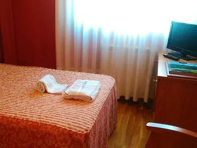 Hotel Alda Estacion 2*